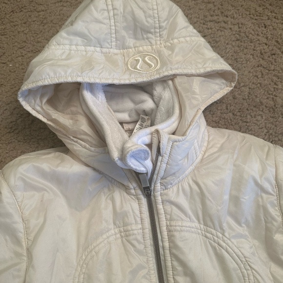 Jacket - Picture 4 of 6